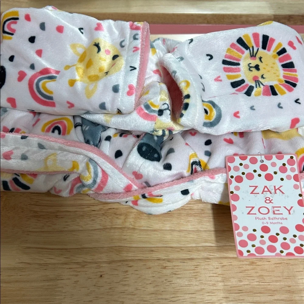Zack & Zoey Colorful Animal Print Plush Pink and white Robe, 0-9 months NWT